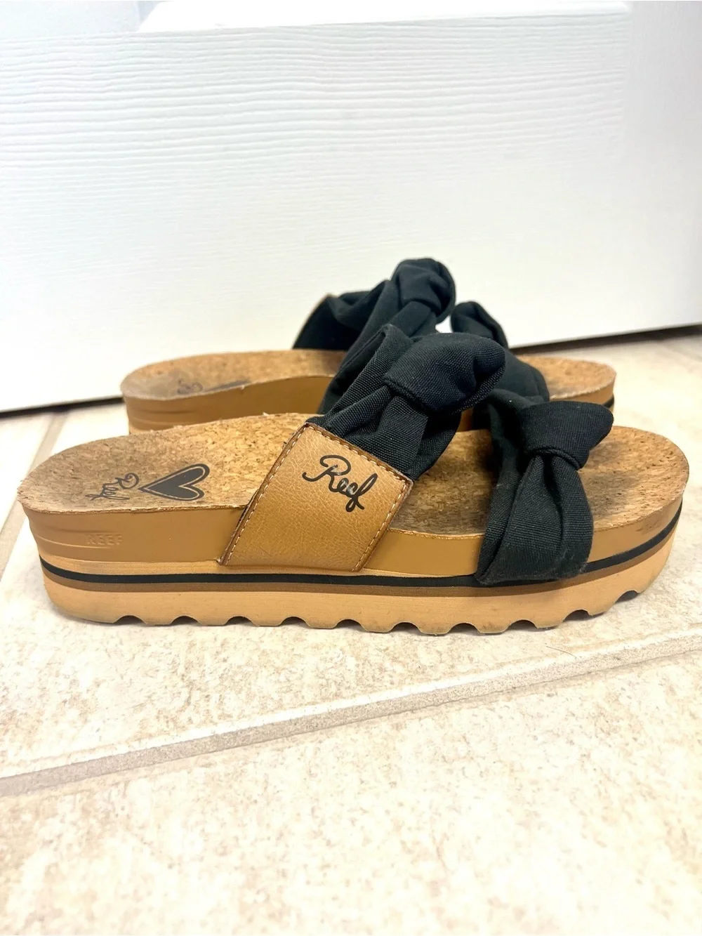 Reef women knotty